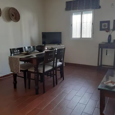 La Perla De By Gades Gestion * קדיז